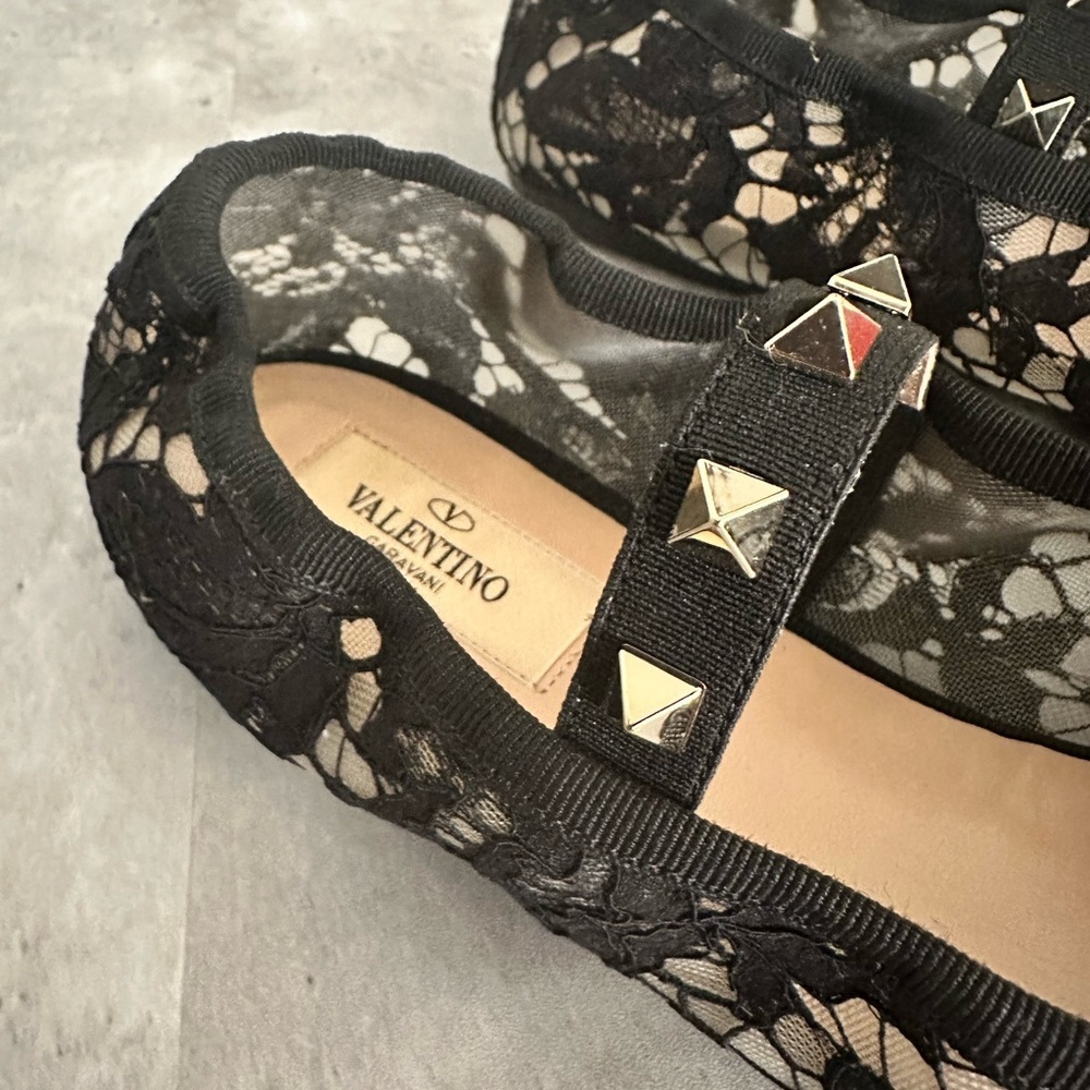 Valentino Rockstud‎ Black Lace Ballet Flats - Picture 13 of 16